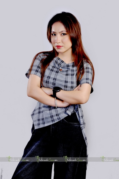 simran gurung – Gallery 1